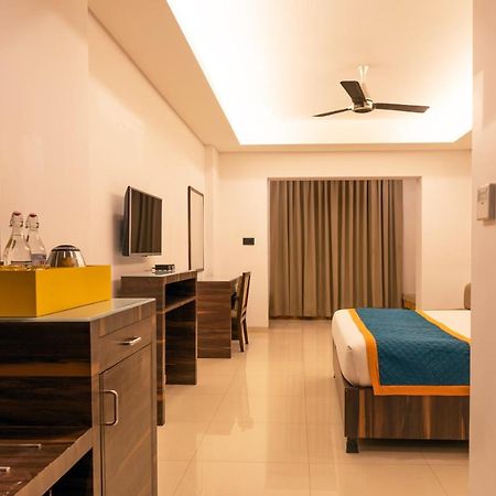 Hotel Zone Connect Parra Goa à Anjuna Extérieur photo
