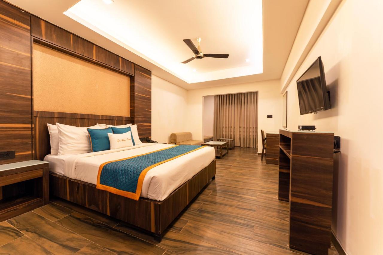 Hotel Zone Connect Parra Goa à Anjuna Extérieur photo
