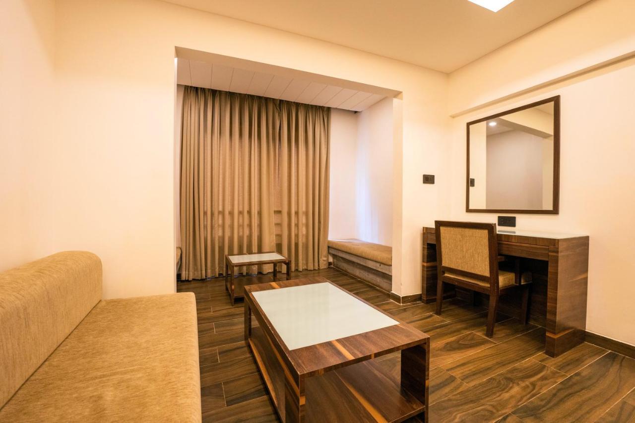Hotel Zone Connect Parra Goa à Anjuna Extérieur photo