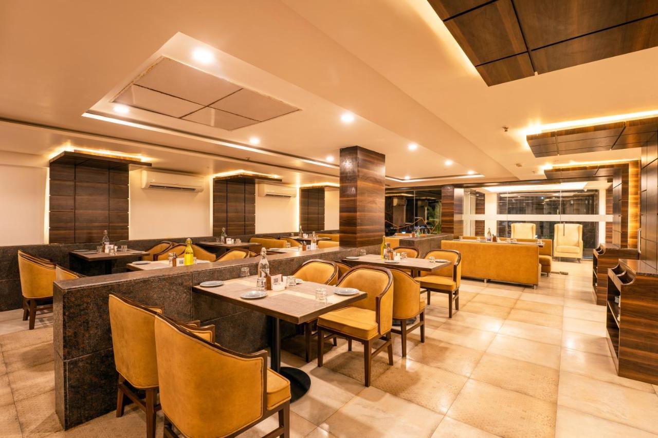Hotel Zone Connect Parra Goa à Anjuna Extérieur photo